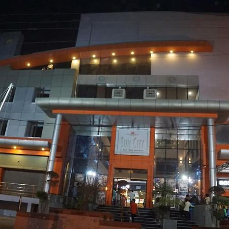 Hotel Suncity & Restaurant Hisār Exterior photo