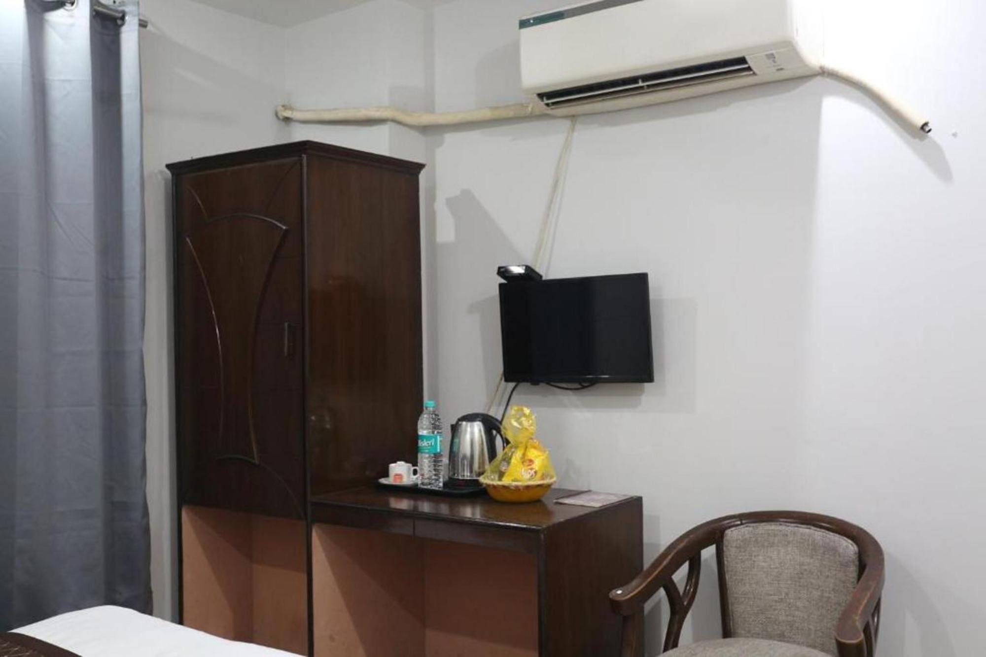 Hotel Suncity & Restaurant Hisār Exterior photo